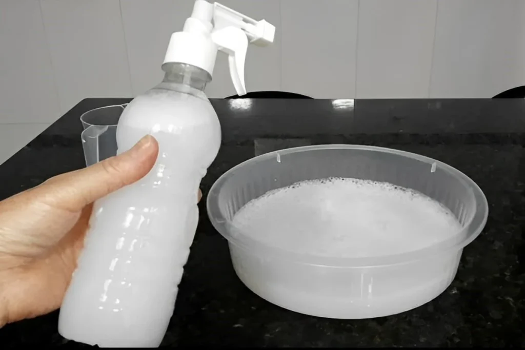 Como limpar crosta de vaso sanitário? 3 misturinha caseira bicarbonato de sodio e detergente