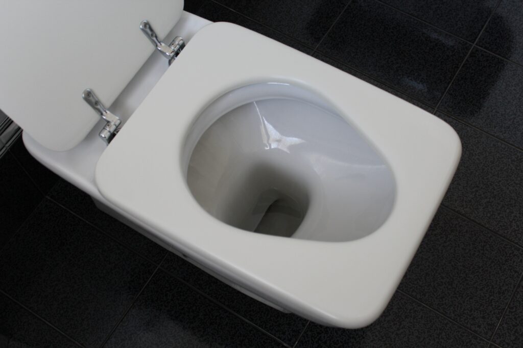Como Tirar Manchas do Vaso Sanitário com WD-40? 2 como desencardir vaso sanitario